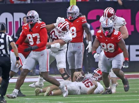 How Ohio State’s coaches turn referee blind spots into player ...