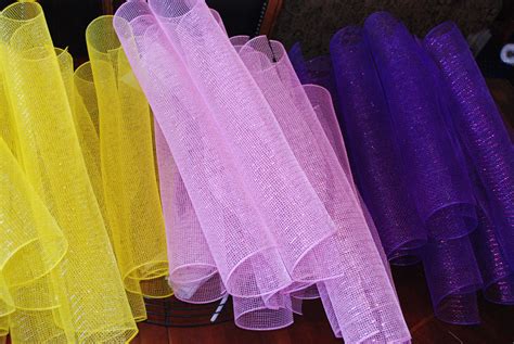 Spring Mesh Wreaths Tutorial 的图像结果