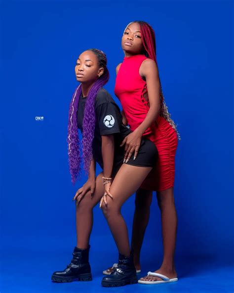 🦋Call me Alex🦋🍓💜 | Just give me purple hearts 💜💜 | Instagram