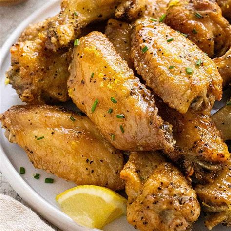 15-Minute Easy Lemon Pepper Chicken Wings Recipe for Crispy, Flavorful ...