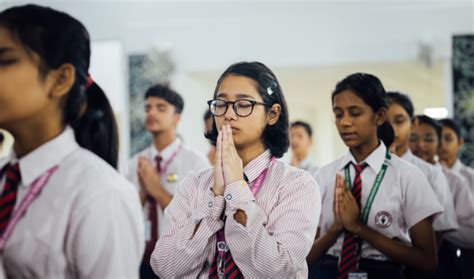 Learning stages | Schools in Crossing Republik