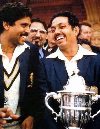 The Indian team which won the 1983 Cricket World Cup - Old Indian Photos