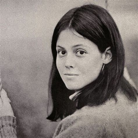 A very young Sigourney Weaver : r/popculturechat