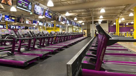 Gym in Everett, WA | 7621 Evergreen Way | Planet Fitness