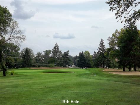 Windy City Public Golfers Guide: Hilldale Golf Club - Hoffman Estates