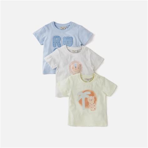 Juniors Animal Print T-shirt with Short Sleeves and Button Closure ...