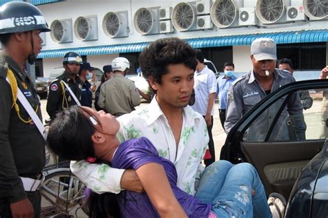 Decades after Nike promised sweatshop reforms, workers in this factory ...