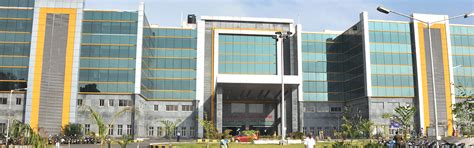 Government Mohan Kumaramangalam Medical College