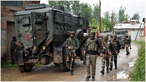 Soldier martyred, 3 others injured in Jammu and Kashmir's Kulgam as ...