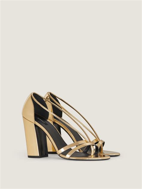 Slides & Sandals | Women Shoes | GIVENCHY Paris | Givenchy