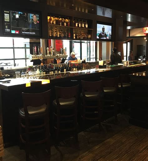 CRAVE - Eden Prairie Minnesota Restaurant - HappyCow