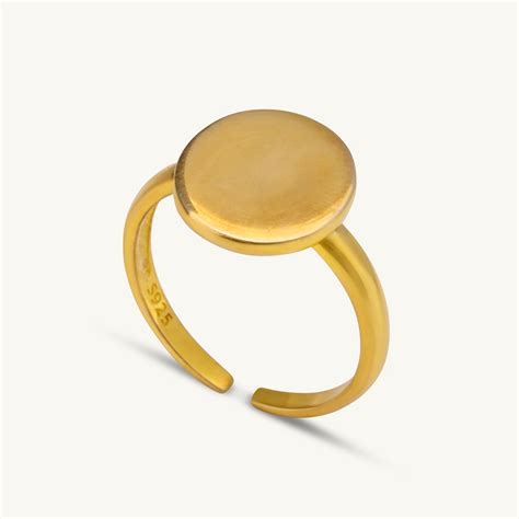 Buy Round Signet Ring | Gold Plating – PALMONAS