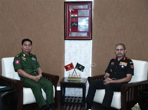 Myanmar Army Delegation Visits Eastern Command Headquarters, India ...