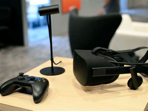 How To Connect A VR Headset To A PC | Robots.net