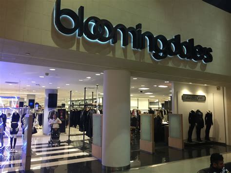 Bloomingdale's Sherman Oaks