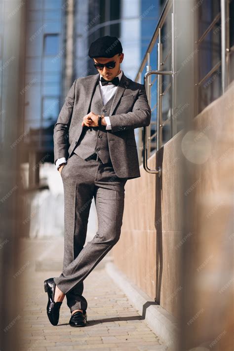 Business Man Suit High Resolution 的图像结果