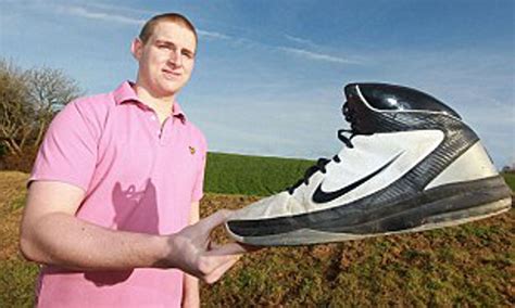 Largest Shoe Size In Nba