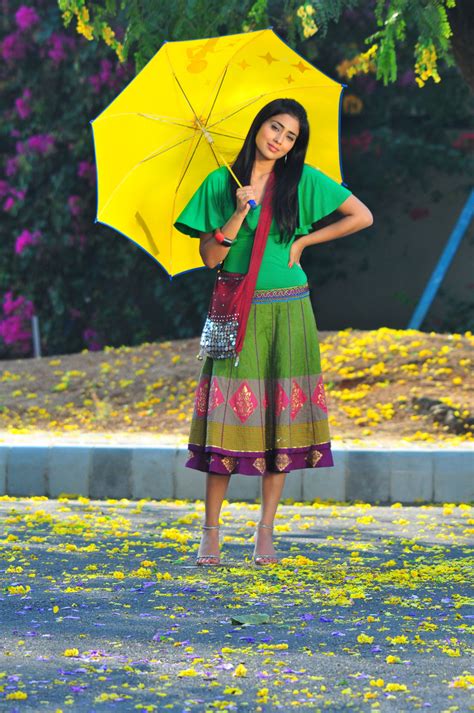Shriya Saran In Raja Pokkiri Raja Movie Stills |Tamil Cinema News ...