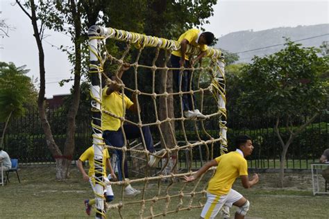 Obstacle Course Competition 的图像结果