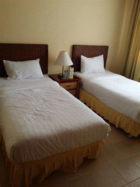 FONTANA HOT SPRING LEISURE PARKS (San Fernando) - Apartment Reviews ...