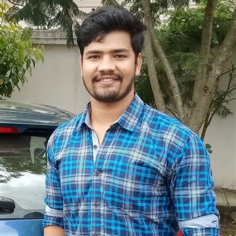 Dheeraj - Databases teacher in New Delhi - ₹1000/h