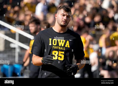 How does Iowa overcome Luke Lachey's injury? Examining Iowa's 41-10 win over Western Michigan