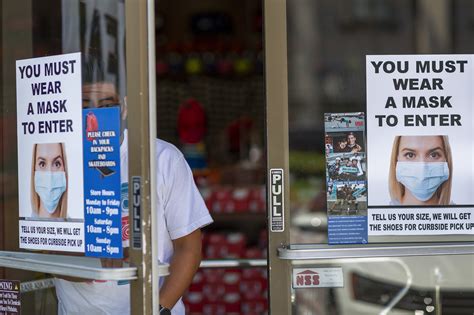 Los Angeles County holds off on reinstating indoor mask mandate as ...