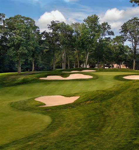 Golf - NISSEQUOGUE GOLF CLUB