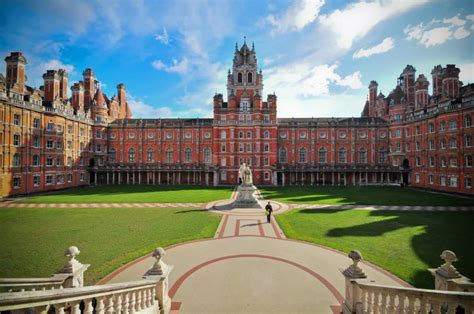 2020-21英国大学学费出炉！留学生学费创近年最大涨幅 - 知乎