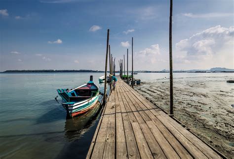 This holiday season, head to Singapore for a unique, upscale and ...