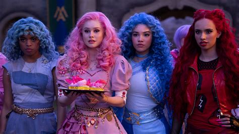 'Descendants: The Rise of Red': A new cast heads back to Auradon - ABC11 Raleigh-Durham