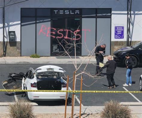FBI Launches Terrorism Task Force Into Tesla Attacks | Newsmax.com