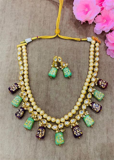 Get Kundan Jewellery Set at ₹ 1300 | LBB Shop