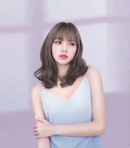 Lisa Blackpink South Korean Girl Band Matte Finish Poster Paper Print ...