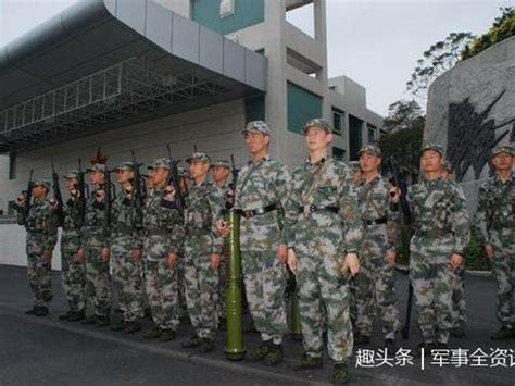 澳门保护伞！驻澳部队完成年度新兵入伍阶段训练_新浪图片