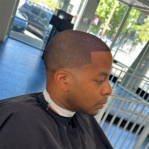 Bald Fade Haircuts The Stylish Combination: Skin Fade Haircut With