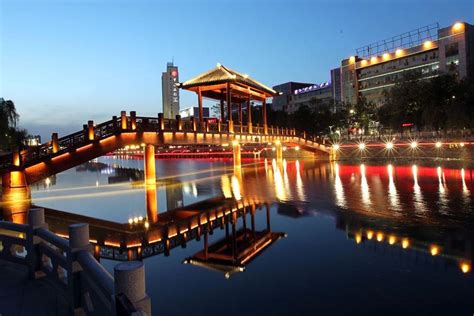 许昌网-一批“文化地标”成许昌最美风景线