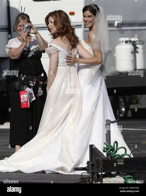 Teri Hatcher dons a wedding gown to film a scene for Desperate Housewives. Also on set were Eva ...