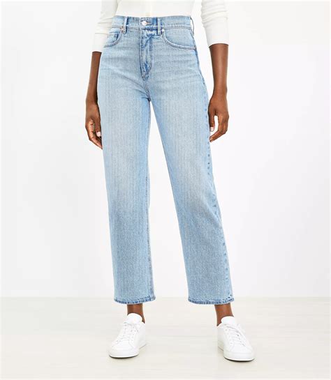 High Rise Straight Jeans in Vintage Light Indigo Wash