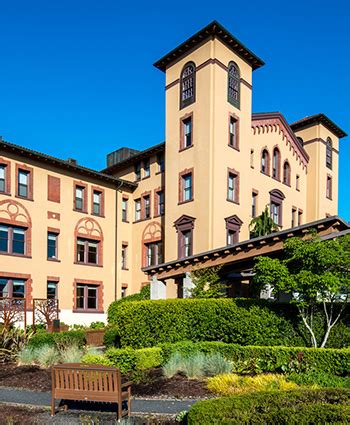 Independent Senior Living Community | Lake Oswego | Portland