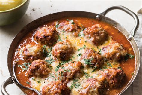 Quick, easy, midweek dinners for the whole family
