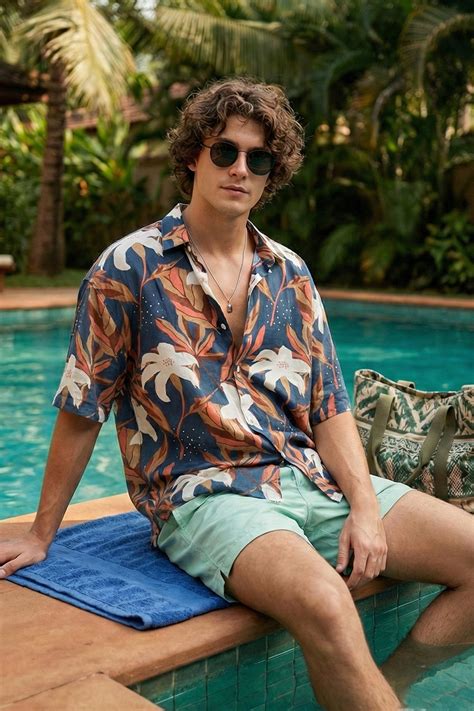 Lagoon Leaf Navy All Over Print Oversized Exclusive Shirt – Veirdo