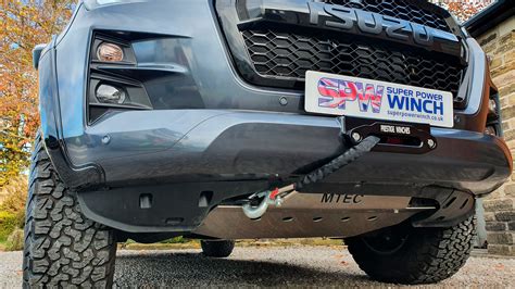 Vehicle Winch Powerful Badland ZXR 9500 Lb. Winch Fast Line UAE