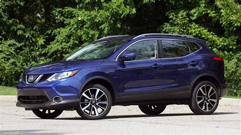 29 Best Images 2020 Rogue Sport Review / 2020 NISSAN ROGUE SPORT Review Release Date Specs ...