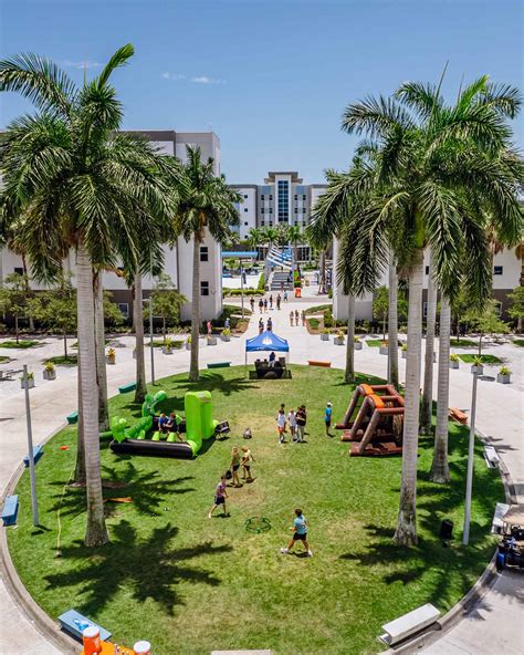 Baseball Camp Program 的图像结果