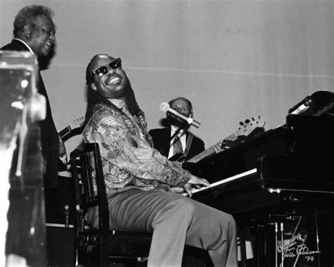 Backstage Gallery Presents RW-4960-004 Stevie Wonder by Robert Whitall ...