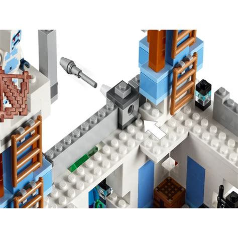 LEGO 21186 Minecraft The Ice Castle - 499 Pieces — Toycra
