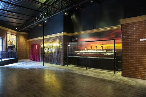 Gallery | Inside Jollywood
