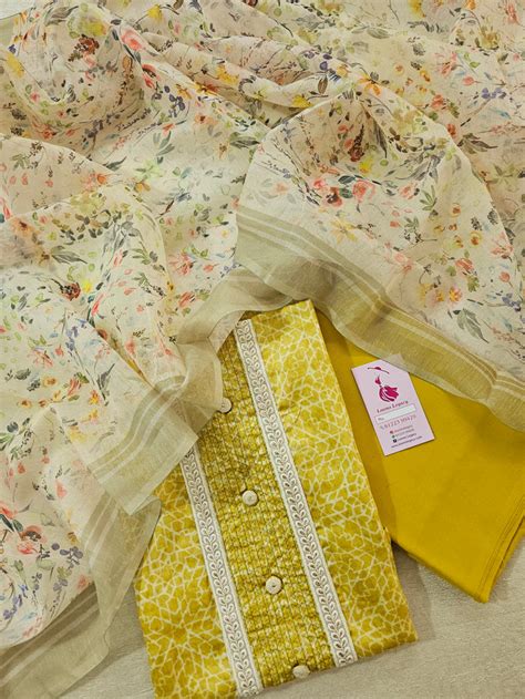 Unique Salwar – Looms Legacy