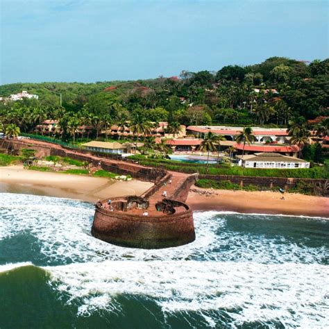 Famous Forts In Hyderabad: Majestic Historical Palaces To Explore 2024